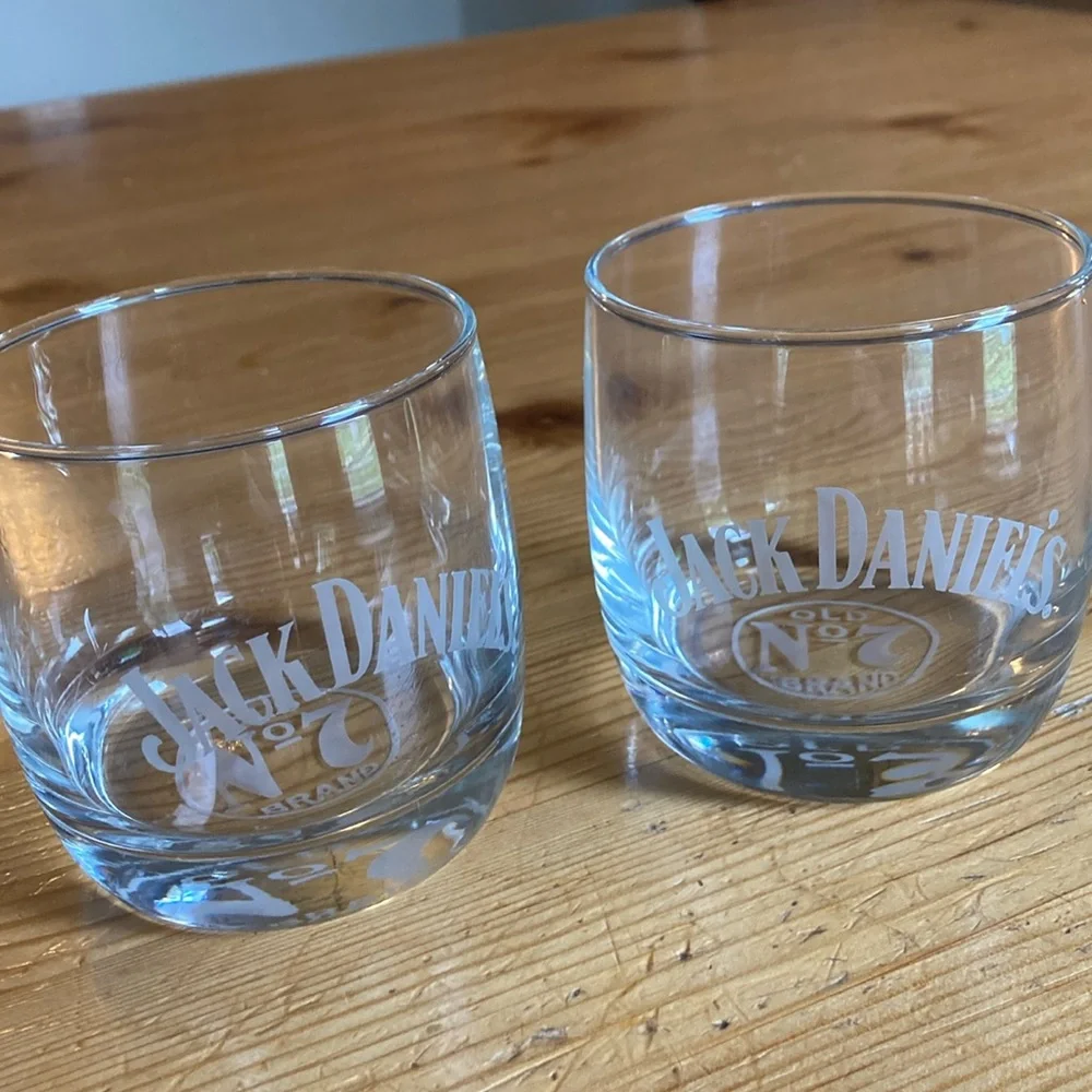 Jack Daniels Whiskey Glass Old No. 7 Brand Clear Rocks Round Set of 2